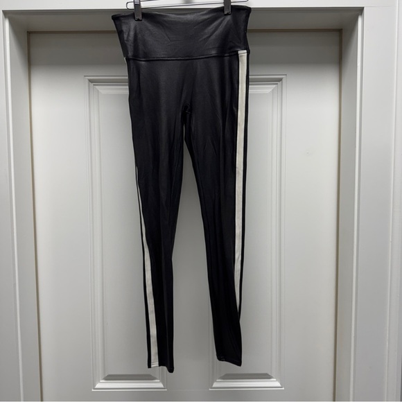 Spanx Black with a White Stripe White Women's Leggings - Picture 12 of 12